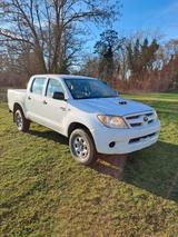 Toyota Hilux 4x4 152200 km  2008 - gebrauchte Toyota Hilux aus dem Jahr 2008