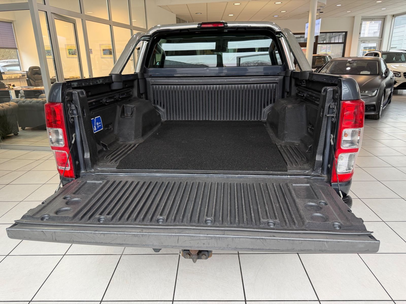 Fahrzeugabbildung Ford Ranger Limited Doppelkabine 4x4