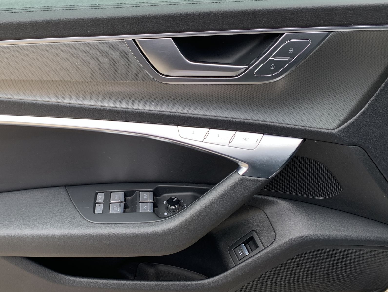Fahrzeugabbildung Audi A6 40 TDI*Design*Leder*LED-Matrix*Cam*Pano*