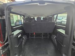 Fahrzeugabbildung Trafic Combi L2H1 3,0t Life 2.0 dCi 120
