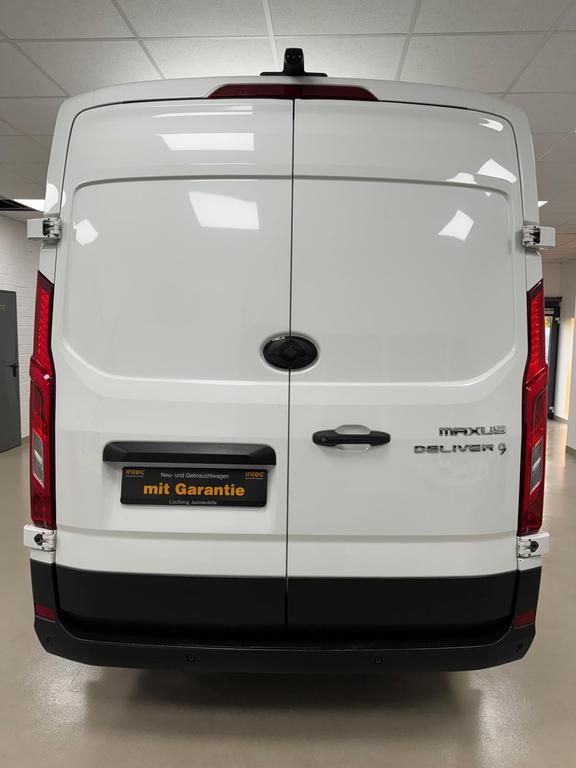 Maxus Deliver 9