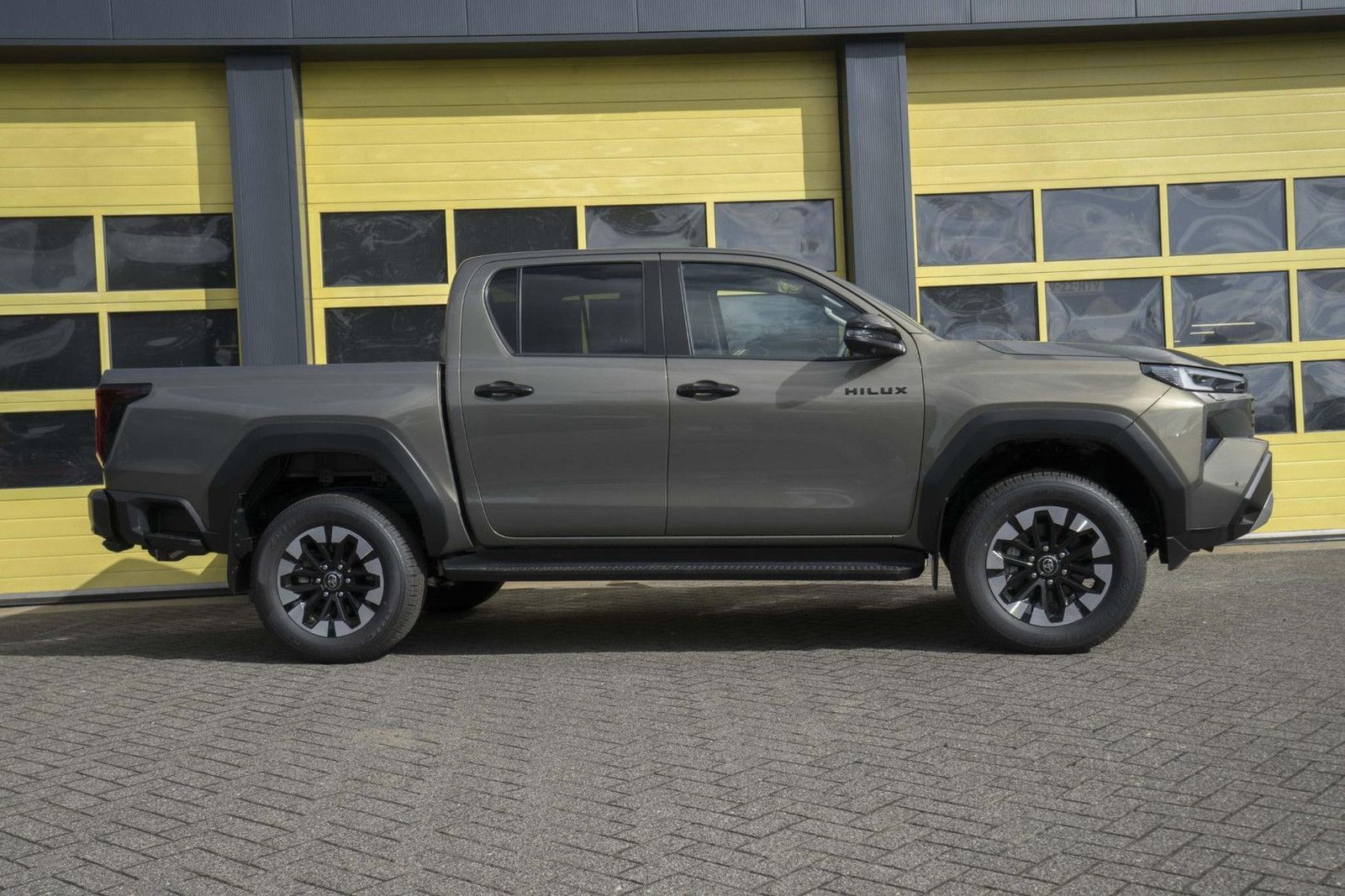 Toyota Hilux Toyota Hilux 2.8 D-4D MHEV Double Cab Styl imagem 3