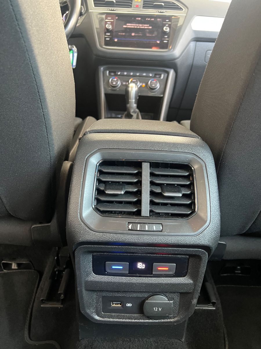 Fahrzeugabbildung Volkswagen Tiguan Comfortline 2.0 TDI DSG  *Digitaltacho*