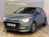 Hyundai i20 Passion+KLIMA+SHZ+LENKHZ - Hyundai i20 Passion mit Benzin-Antrieb