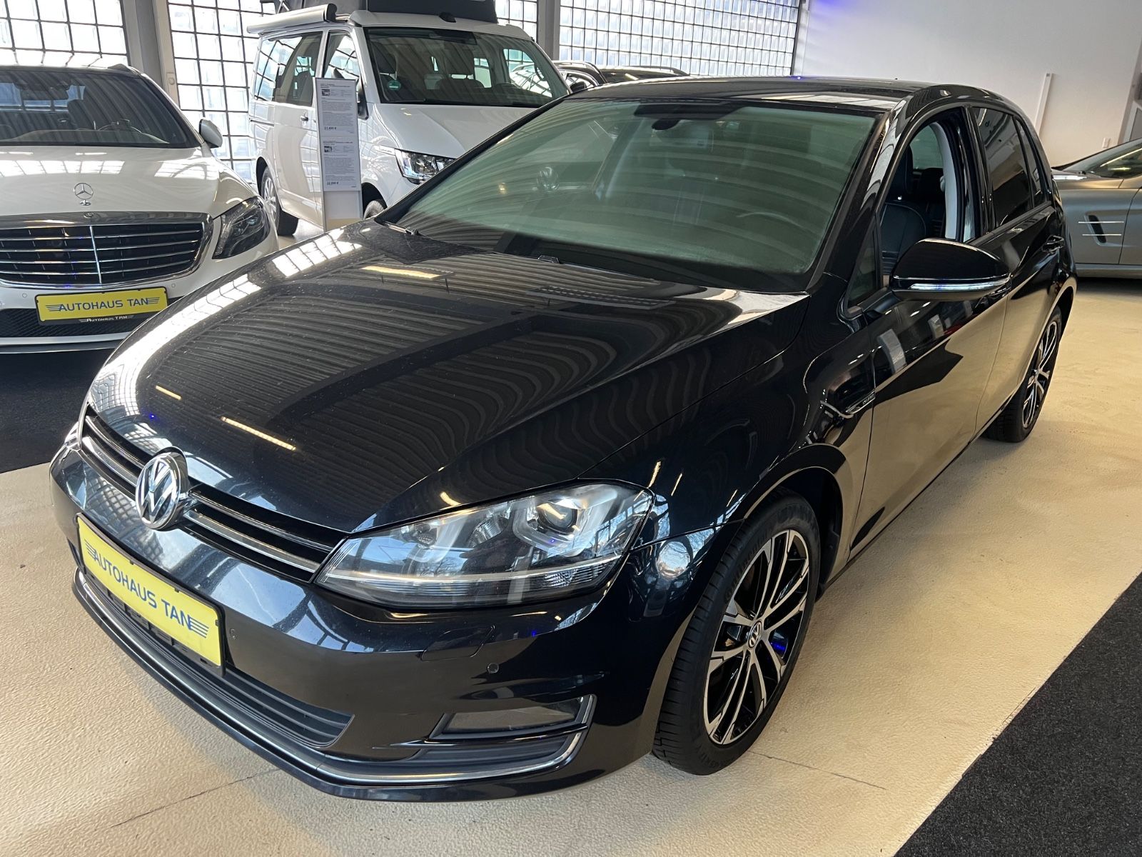 Fahrzeugabbildung Volkswagen Golf VII Lim. 1.6 TDI Comfortline BMT