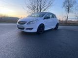 Opel Oper Corsa D Limited Edition - Opel Corsa: Limited Edition