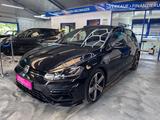 Volkswagen Golf VII Lim. R 4Motion*Erst 24Tkm* 2Hand*Pano* - Volkswagen Golf: 24