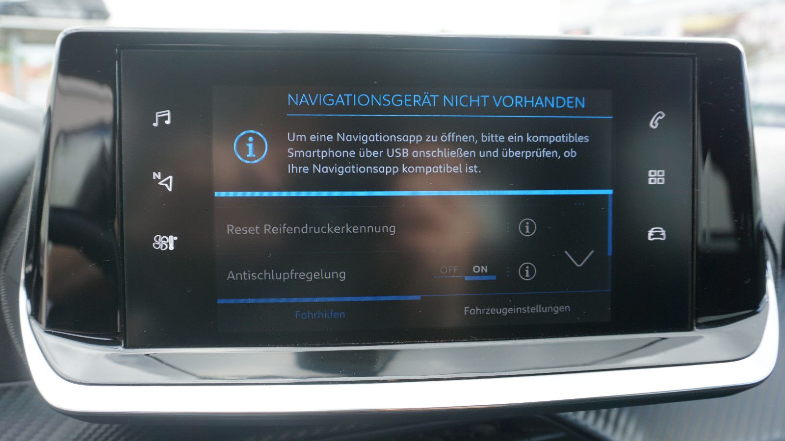Fahrzeugabbildung Peugeot 208 Active Pack, LED, Sport, PDC, Radio DAB+
