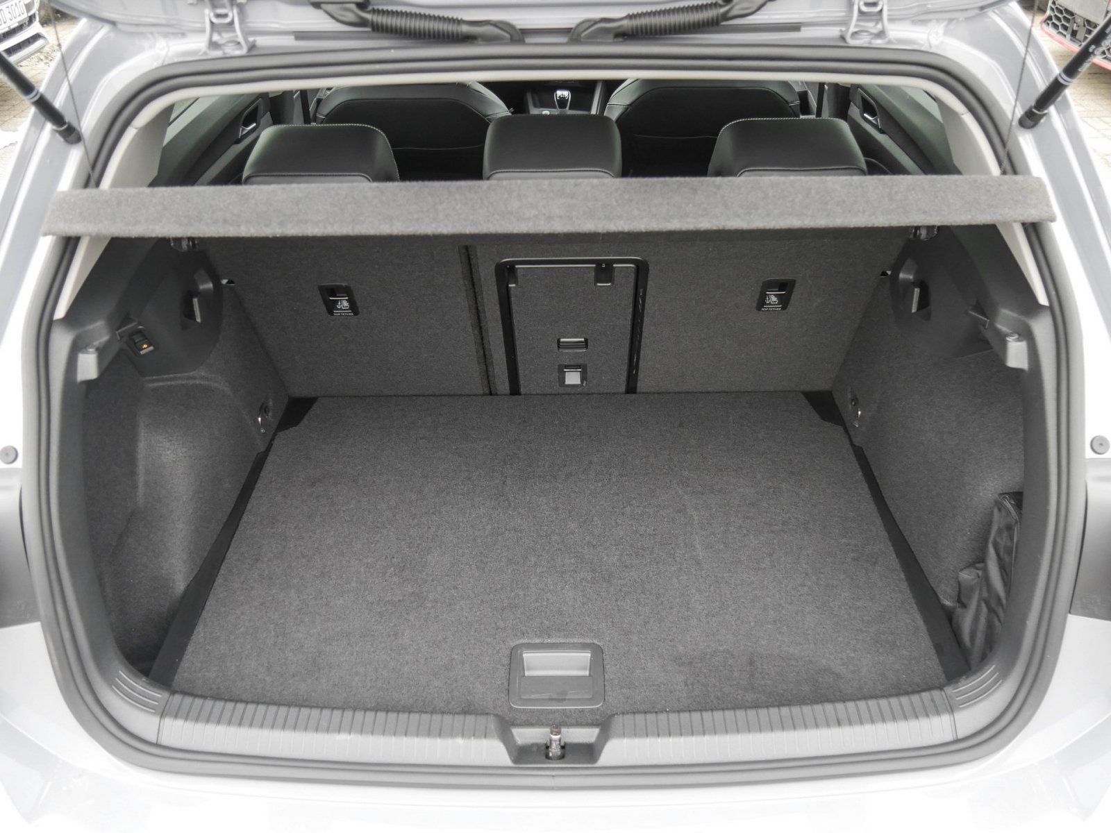 Volkswagen Golf - Bild 17