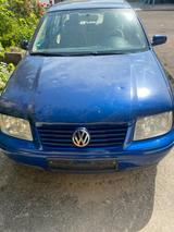 Volkswagen Bora 1,6 für Export - gebrauchte VW Bora aus dem Jahr 2004