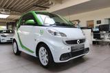 Smart fortwo e-drive * Tritop * Schnelllad * Navi - Smart Elektroautos