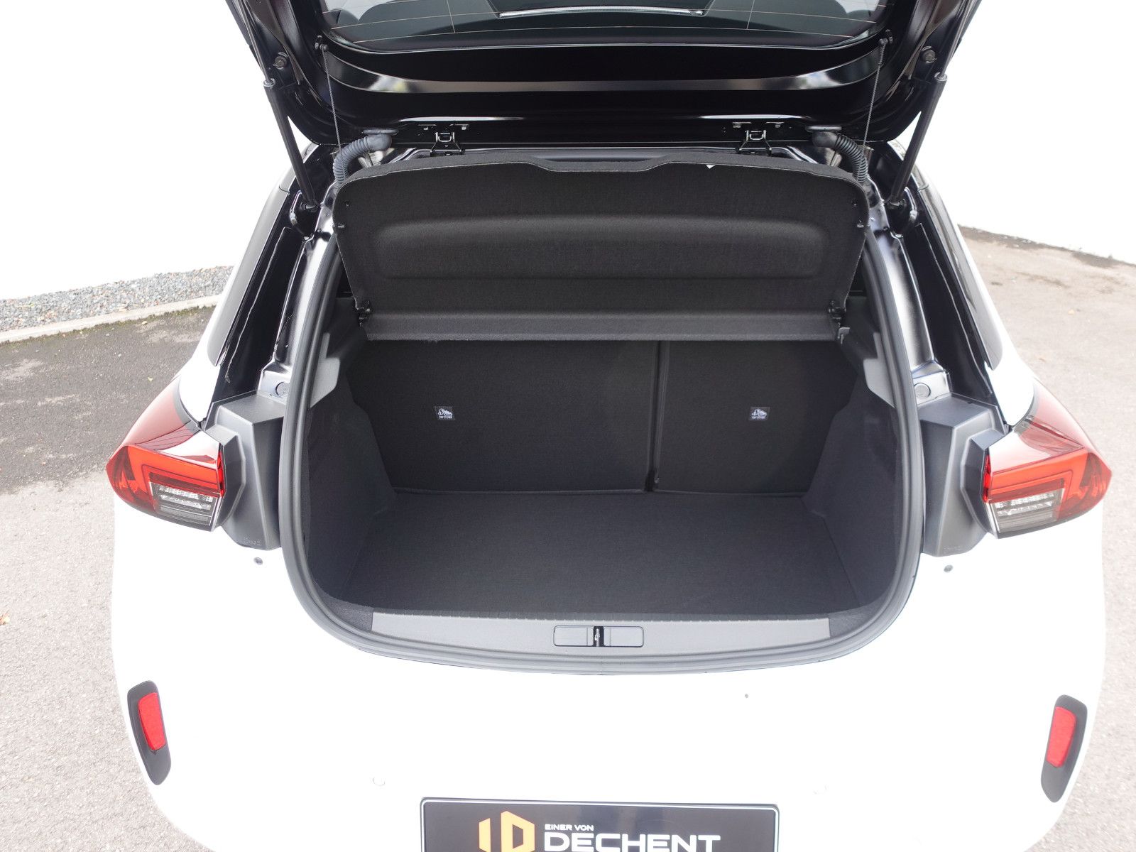 Fahrzeugabbildung Opel Corsa GS 1.2T,MatrixLED,Navi,Kamera,Sitzhz,Allw.