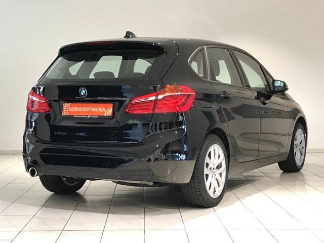 BMW Active Tourer 225xe KLIMA LED NAV PDC SHZ TEMP