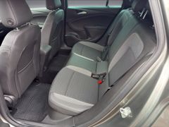 Fahrzeugabbildung Opel Astra K Sports Tourer 1.5 Business Elegance