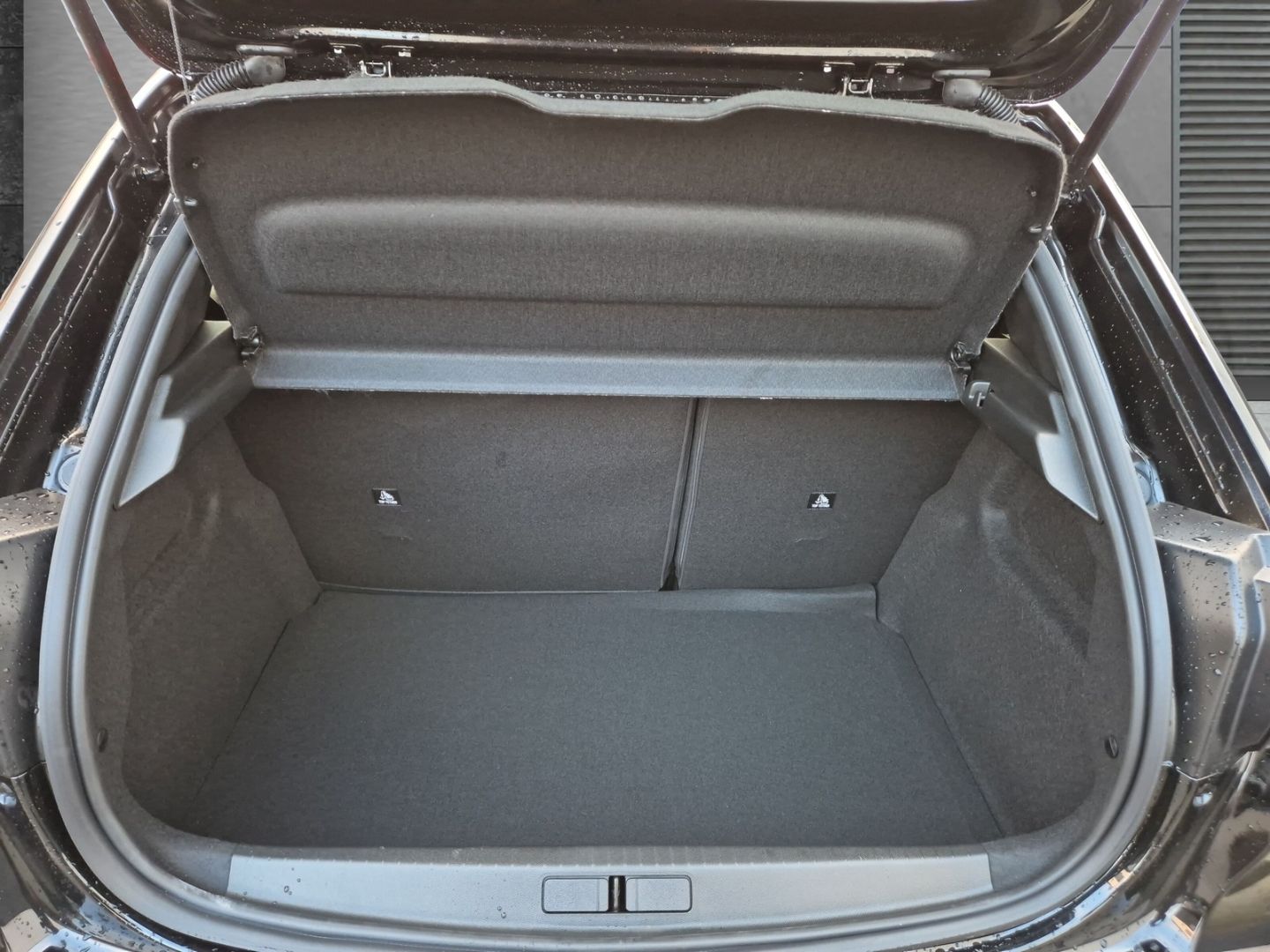 Peugeot 208 - Bild 5