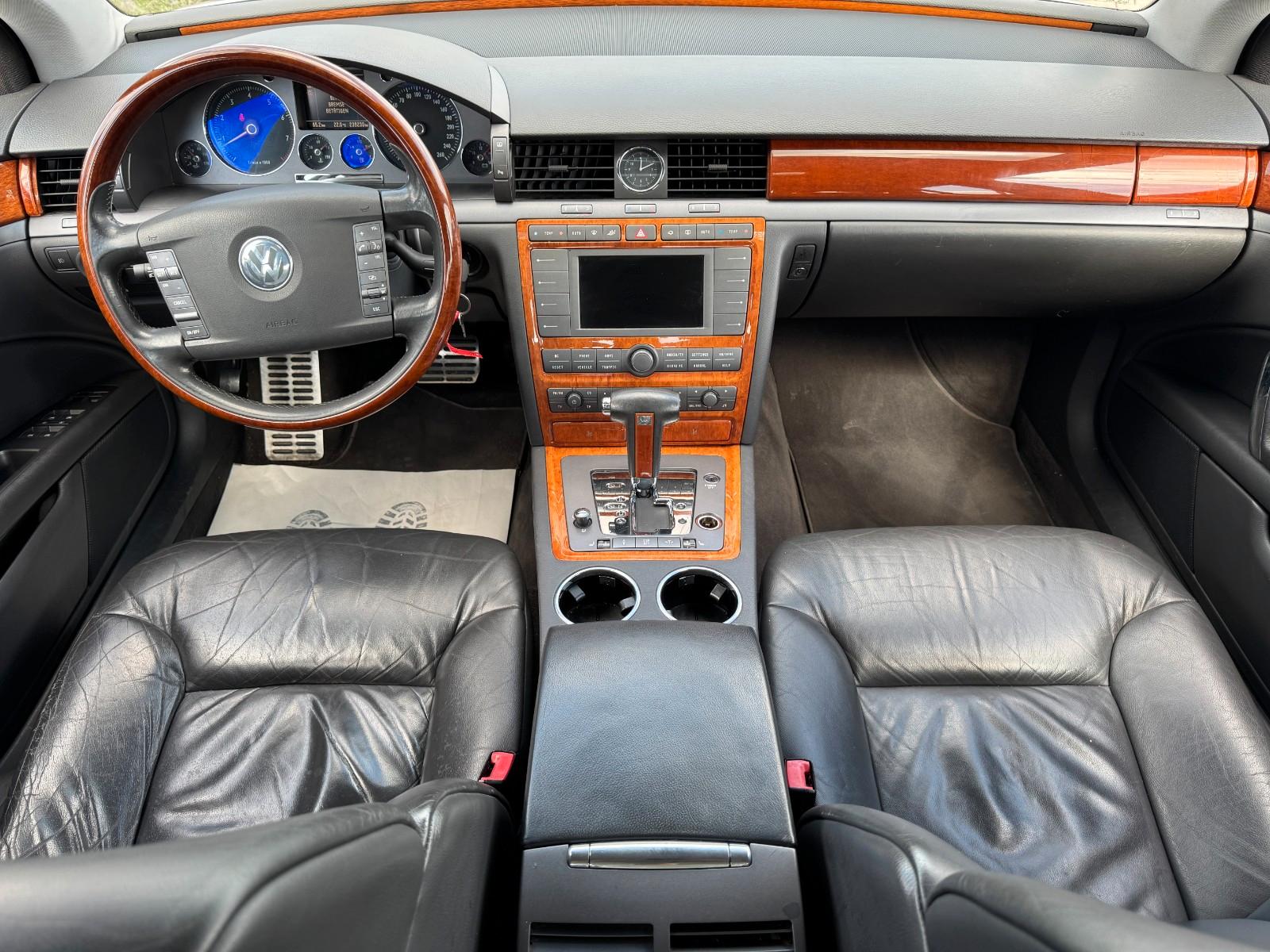 Volkswagen Phaeton 3.2 V6 SCHIEBEDACH SHZ NAVI XENON