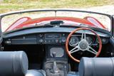 MGB V8 132 PS Chrommodel Speichen 5-Link-Achse - MG MGB: Cabrio