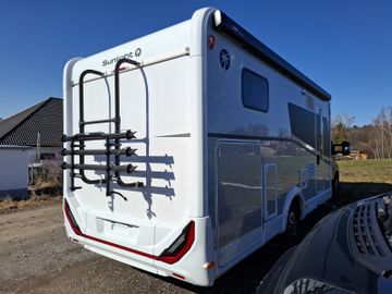 Sunlight Adventure T 68 Combi 6E TV-Paket AWT isoliert 8G