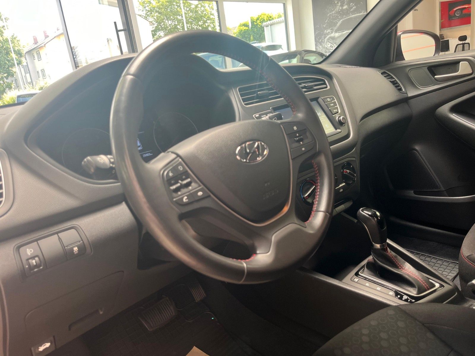 Fahrzeugabbildung Hyundai i20 Active*