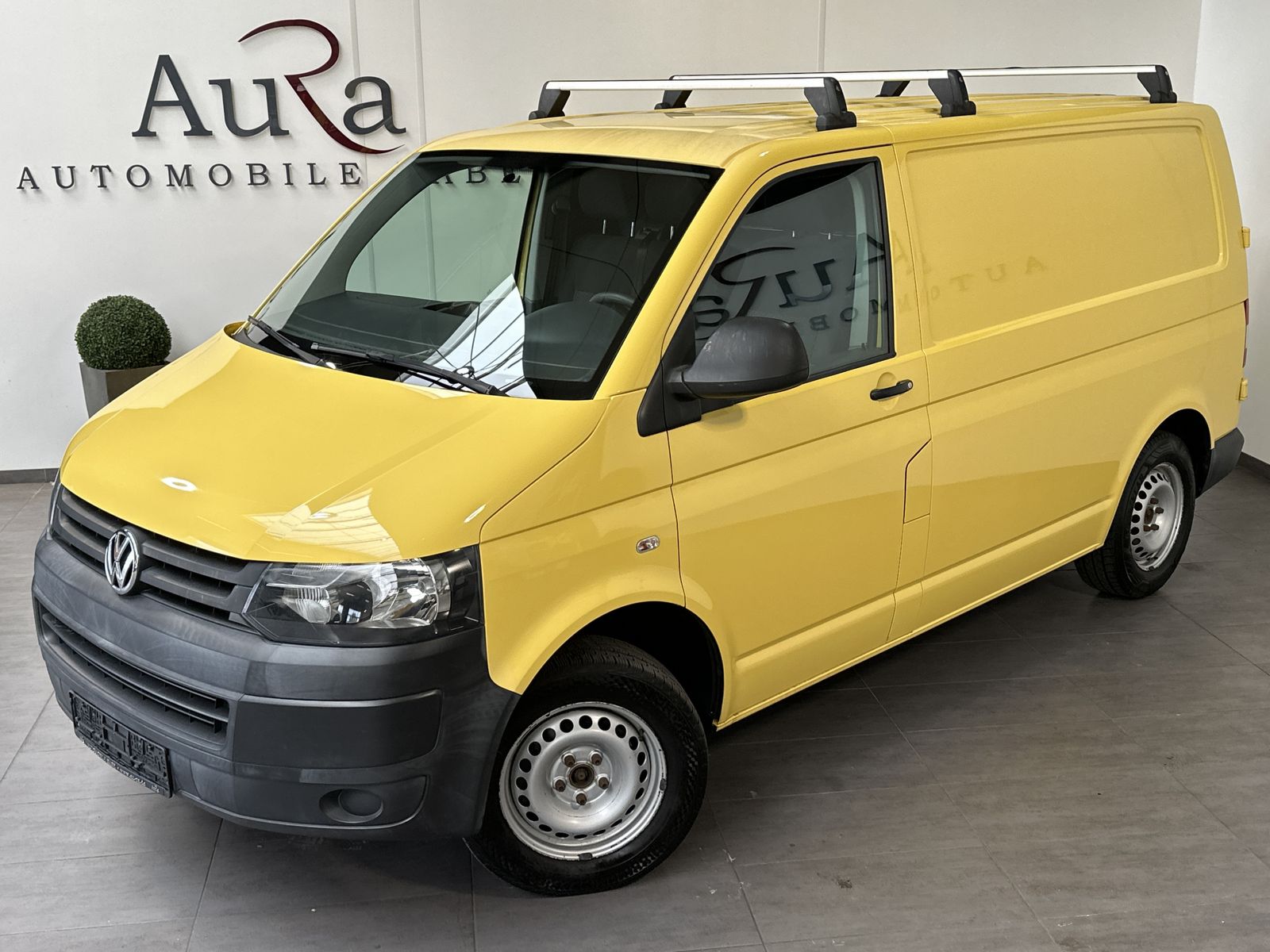 Fahrzeugabbildung Volkswagen T6 Transporter 2.0 TDI Kasten RADIO+SORTIMO+1.HD