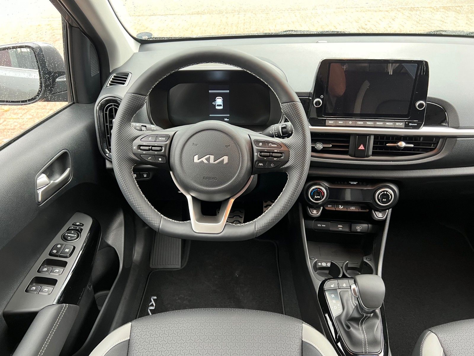 Fahrzeugabbildung Kia Picanto 1.0 GT-line AMT Navi Kamera Sitzheizung