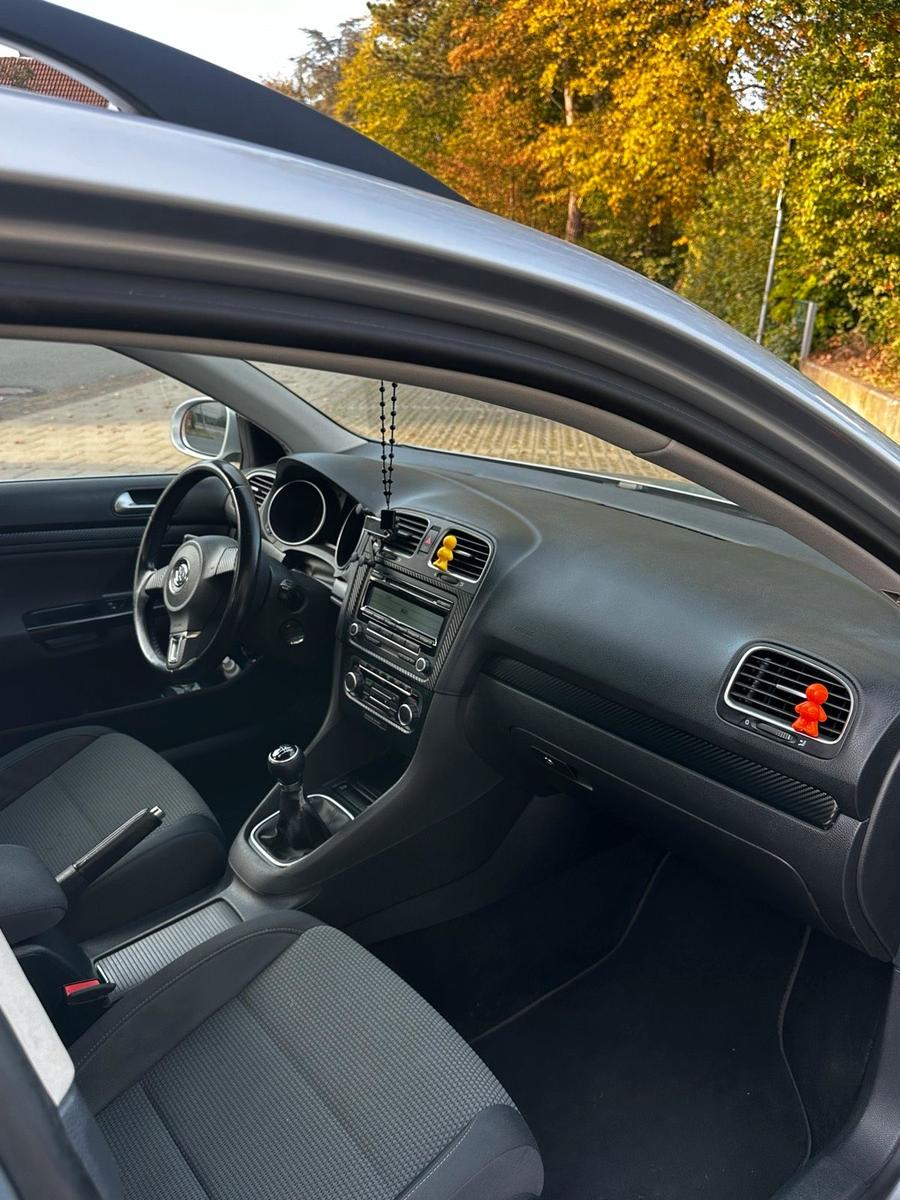 Volkswagen Golf 2010 — photo 10