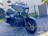 Harley-Davidson Street Glide Special, FLHXS, viel Zubehör