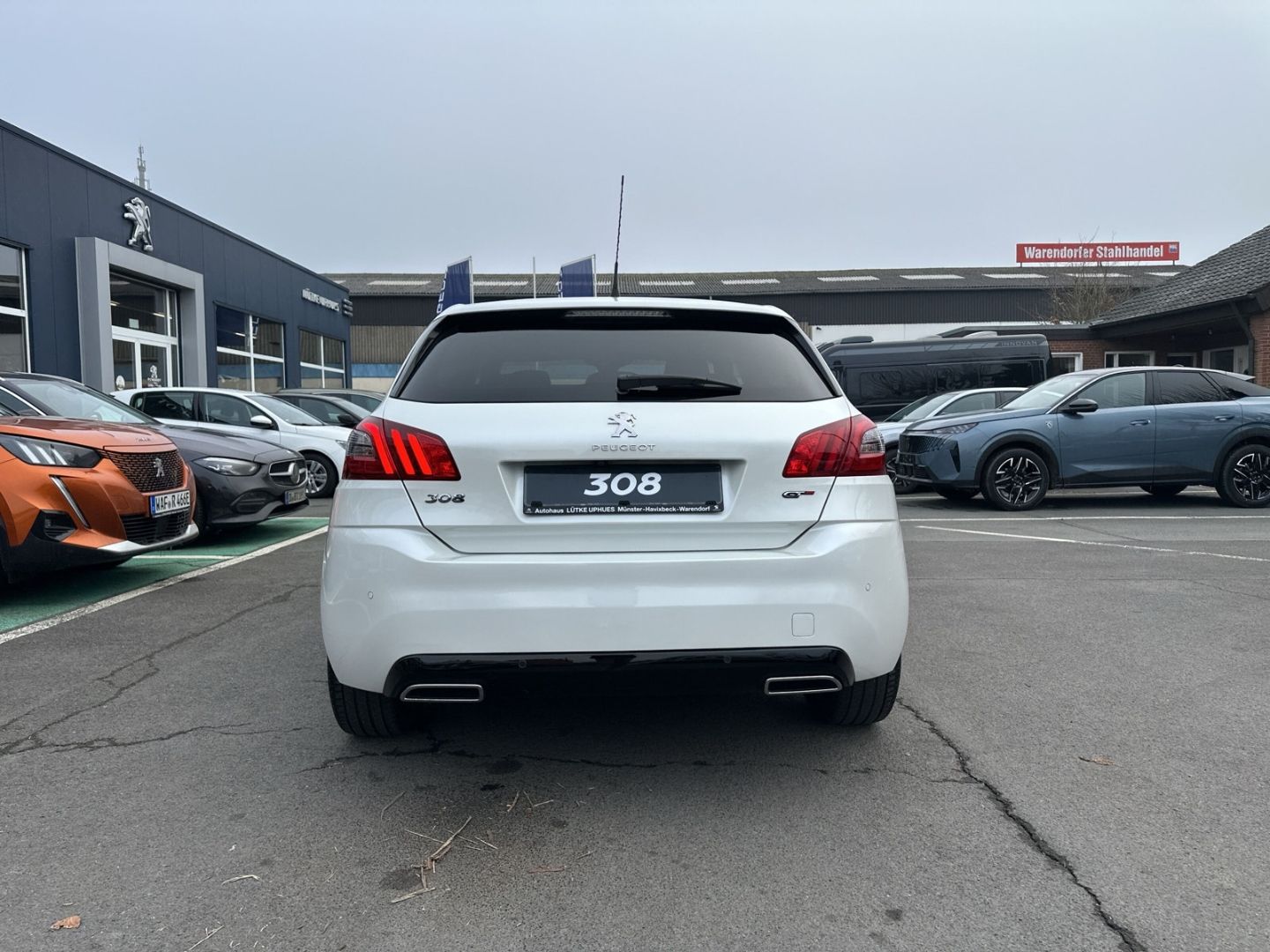 Fahrzeugabbildung Peugeot 308 Allure 1.2 GT PureTech 130 Sportpaket Navi