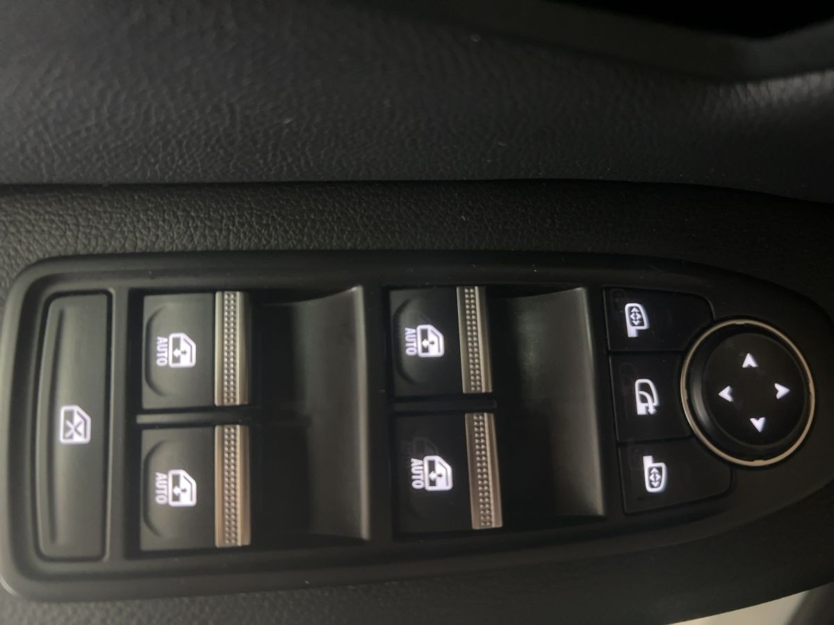 Fahrzeugabbildung Renault Megane E-TECH TECHNO EV40 130hp boost charge