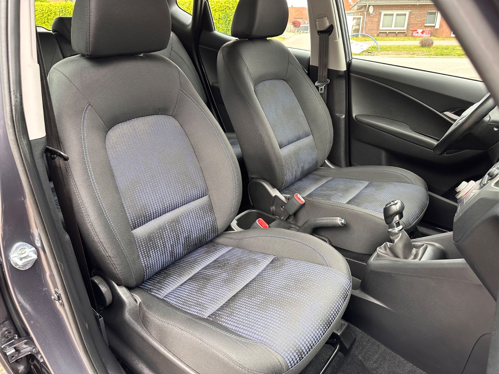 Fahrzeugabbildung Hyundai ix20 1.4 Classic Klima/GJR/Audio/Original KM