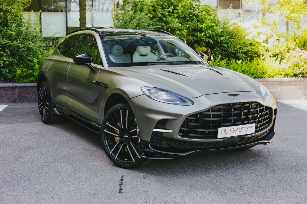 Aston Martin DBX
