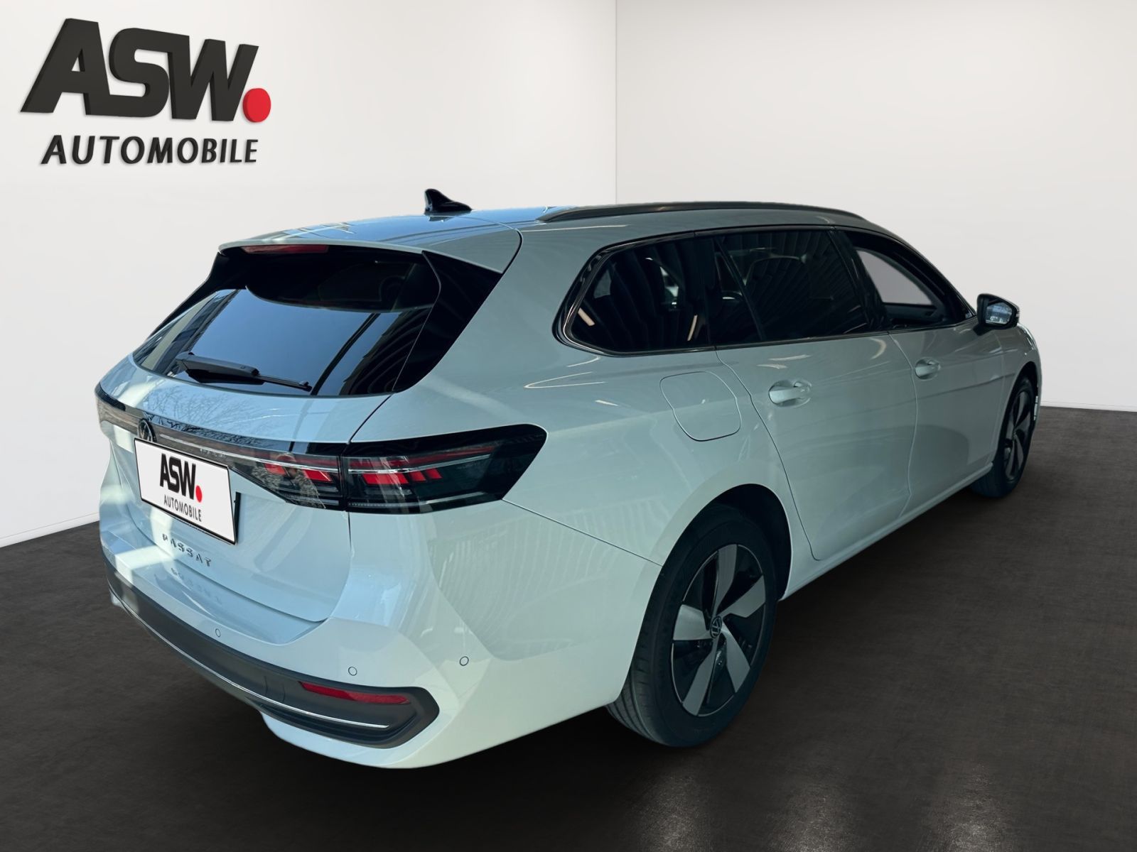 Volkswagen Passat Variant Business 2.0 TDI DSG Head-up ACC foto 3