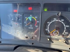 Fahrzeugabbildung Scania 144G 460