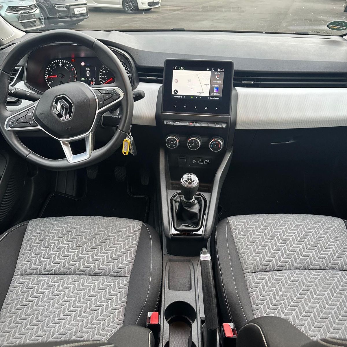 Renault Clio - Bild 10