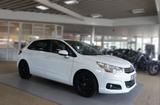 Citroën C4 VTi 95 16V Lim. Selection; AAC GRA SH PDC LM - Citroën C4: Vti 95