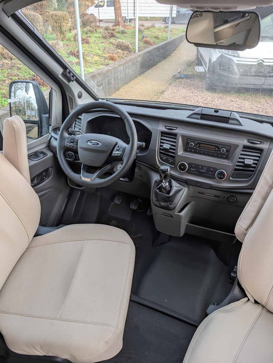 Fahrzeugabbildung Karmann Dexter 4x4 DE 560 AW Rückfahrkamera