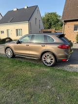 Porsche Cayenne Turbo Approved Garantie - Porsche Cayenne: Geländewagen