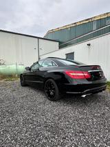 Mercedes-Benz Amg styling E 500 - gebrauchte Mercedes-Benz E 500 aus dem Jahr 2009