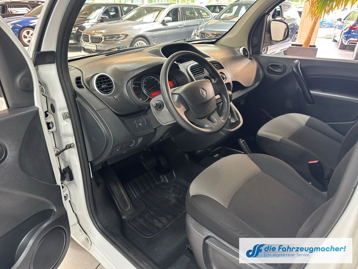 Fahrzeugabbildung Renault Kangoo Z.E. 33 inkl. Batterie 92%*PDC Klima BT e