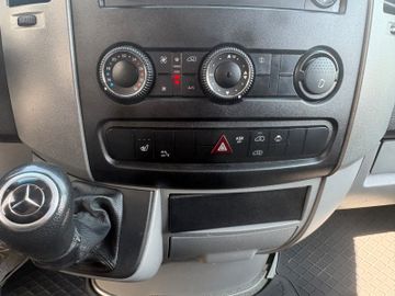 Fahrzeugabbildung Mercedes-Benz Sprinter II Kasten 316 CDI Aut. AHK Klima
