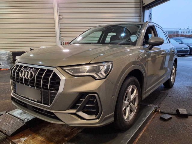 Q3 45 TFSI e S LINE S tronic LED+MMI NAVI+