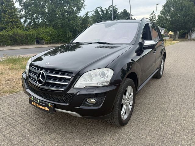Mercedes-Benz ML 350 CDI Autom Leder Schiebedach Tempo AHK