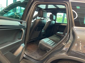 Volkswagen Touareg 4.2 TDI 4-Motion DSG *NAVI*ACC*AHK*LED*
