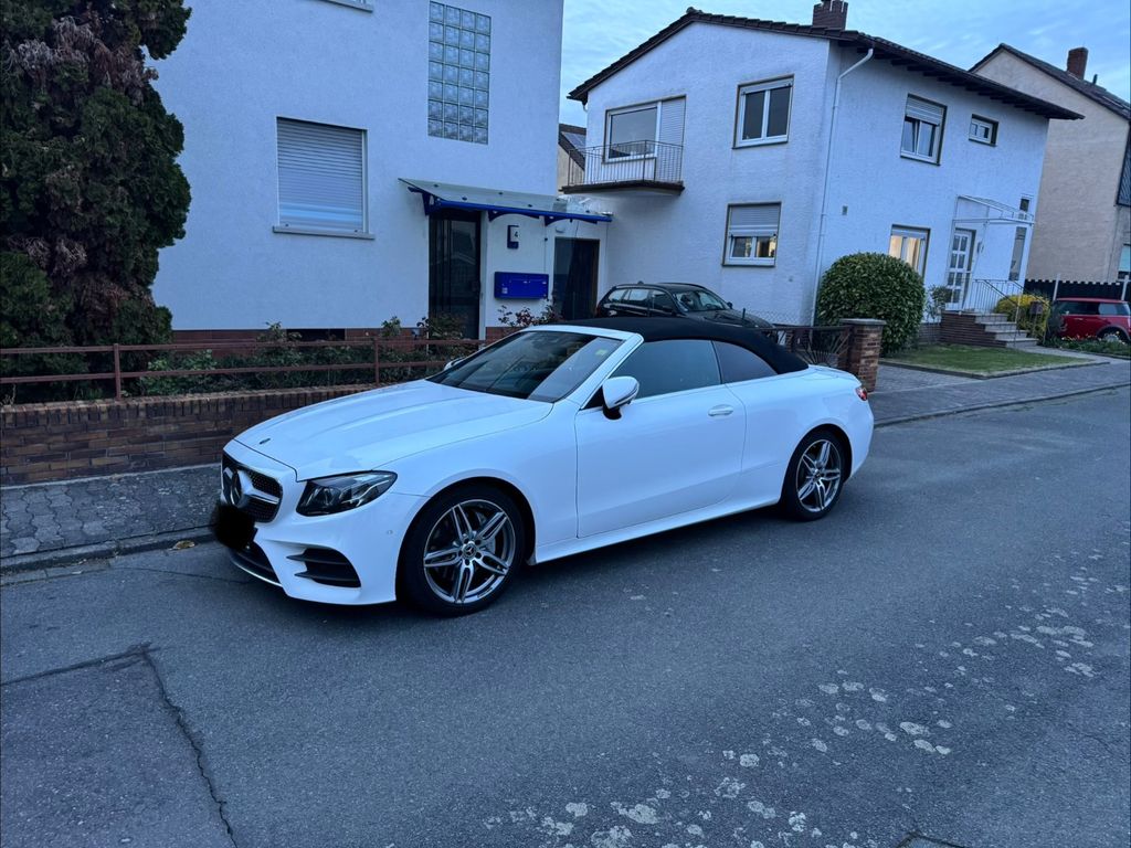 Image of Mercedes-Benz E 220