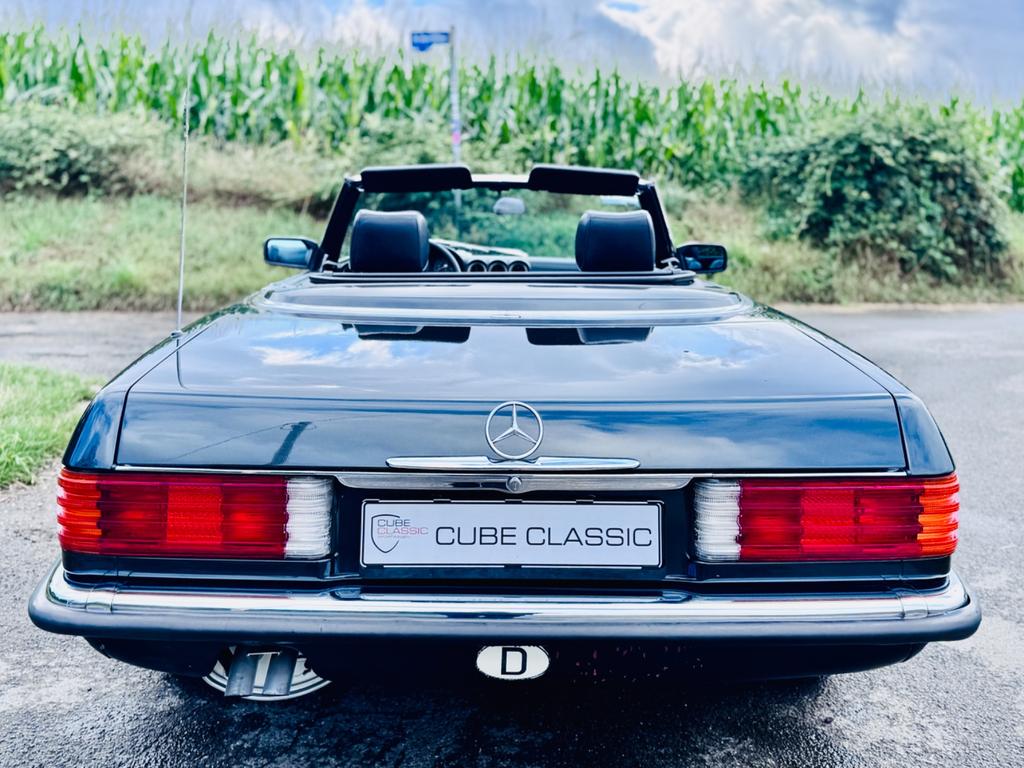 Mercedes-Benz SL 300