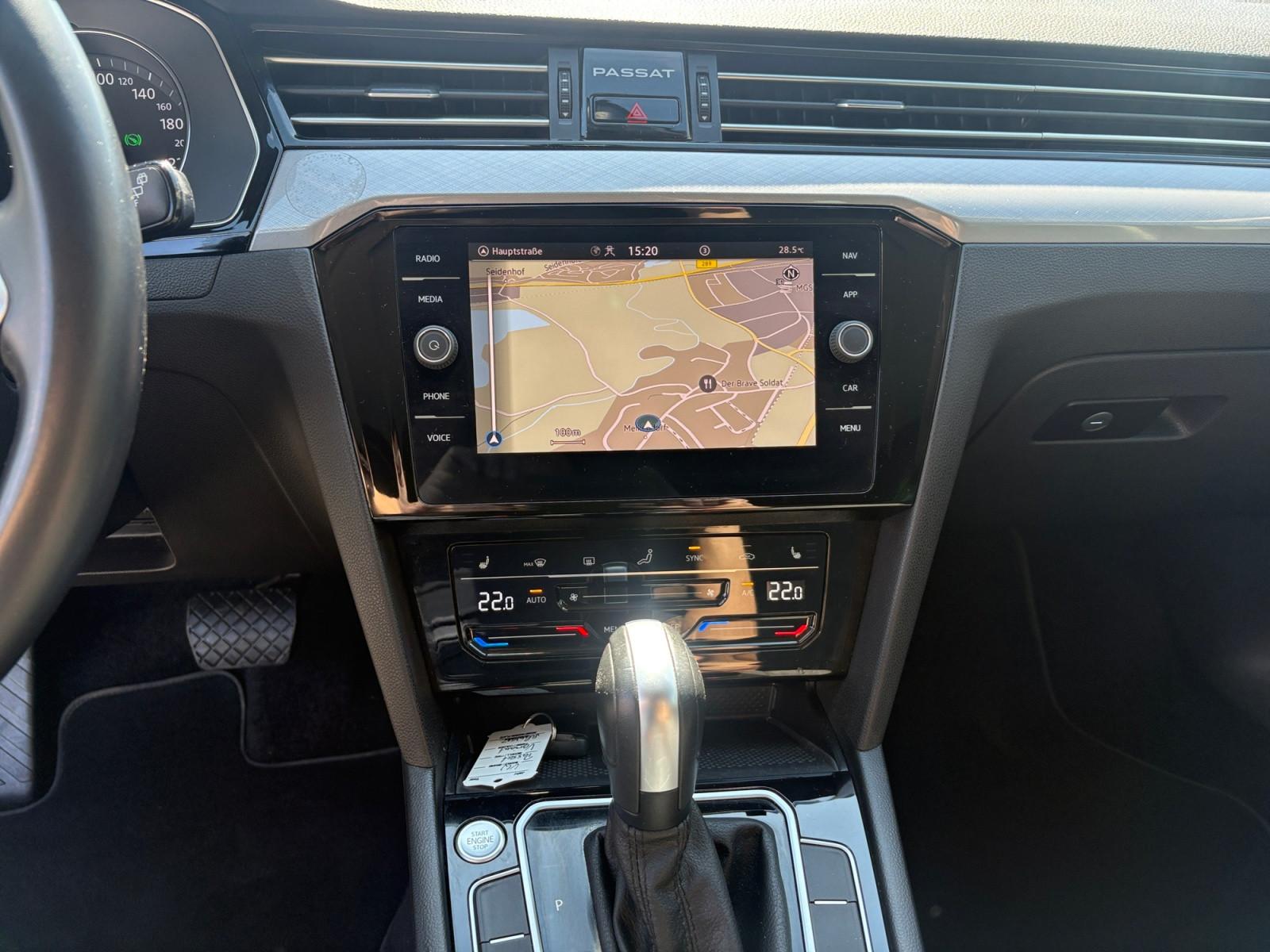 Volkswagen Passat * Navi * LED * SHZ * Garantie *, миниатюра 19