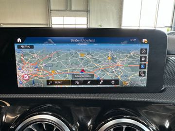Mercedes-Benz A 180 *SitzBelüftungHZ*Spurhalte*Night*ACC*LED*