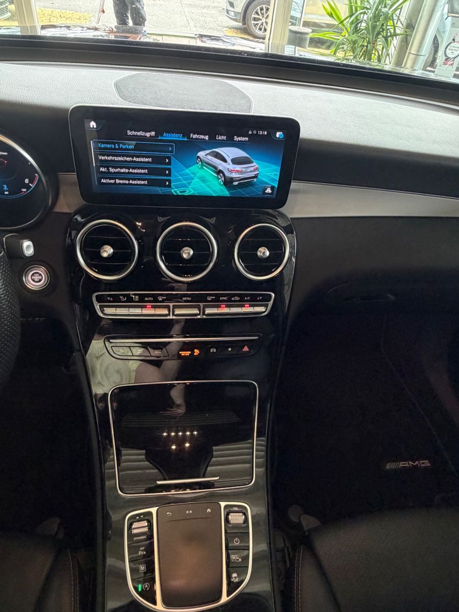 Fahrzeugabbildung Mercedes-Benz GLC 400 Coupe 4 Matic *Virt. Cockpit*Burmester