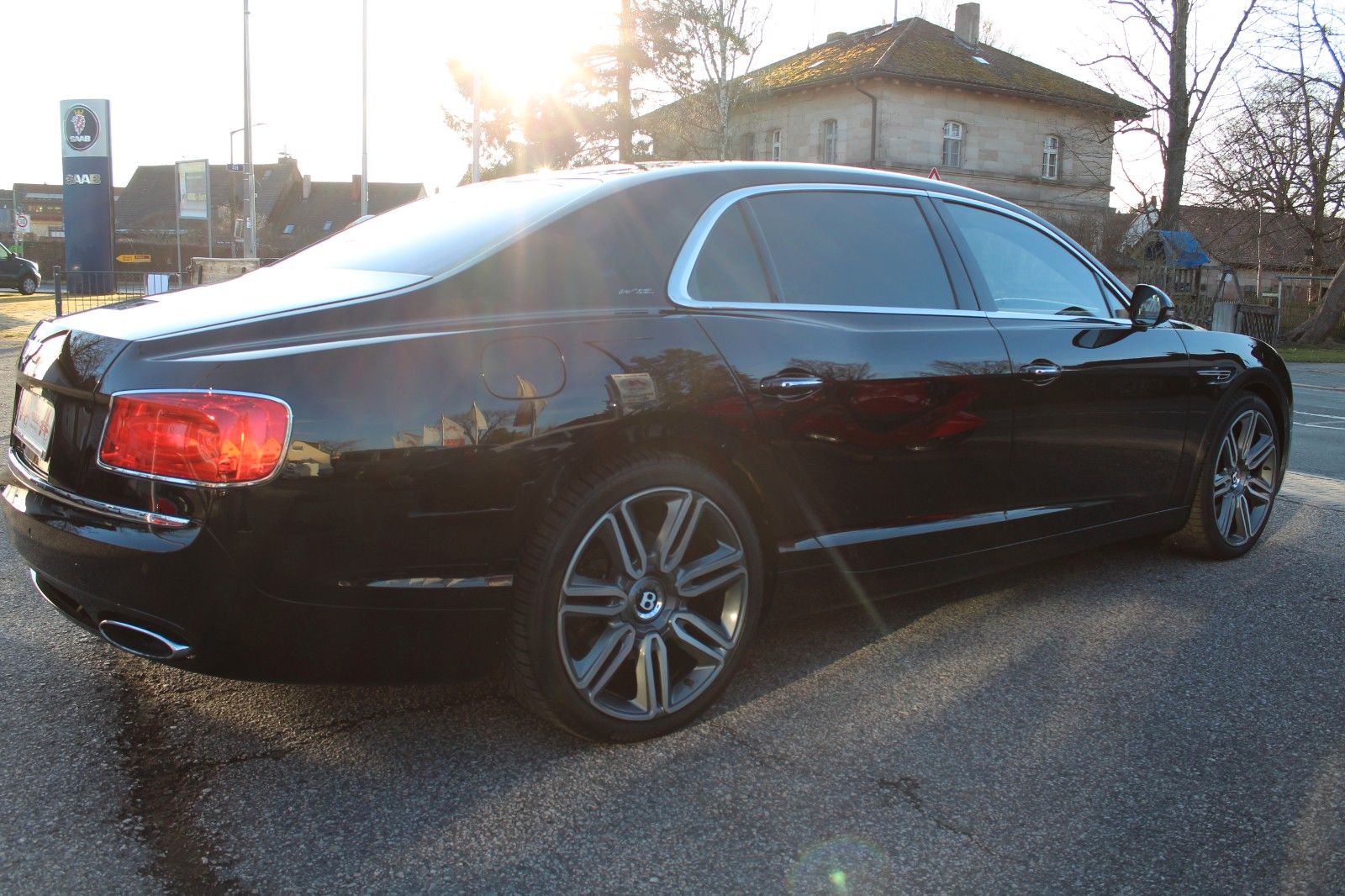 Flying Spur 6.0 W12 Muliner Ausstattung!