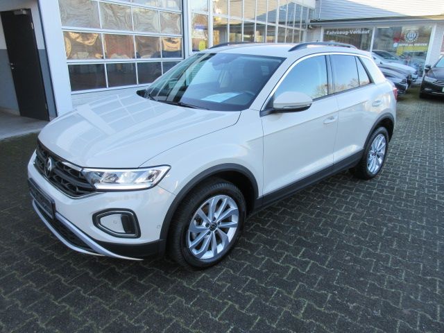 Volkswagen T-ROC Life 1.5 TSI DSG NAVI AHK LED ALU APS KLIM